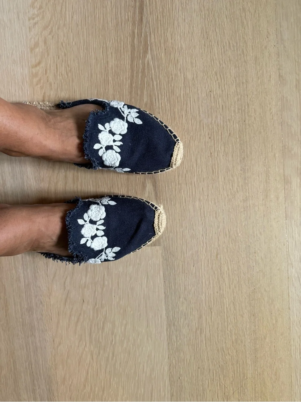 Soludos Espadrille Slide Mules with White Floral Embroidery - Women